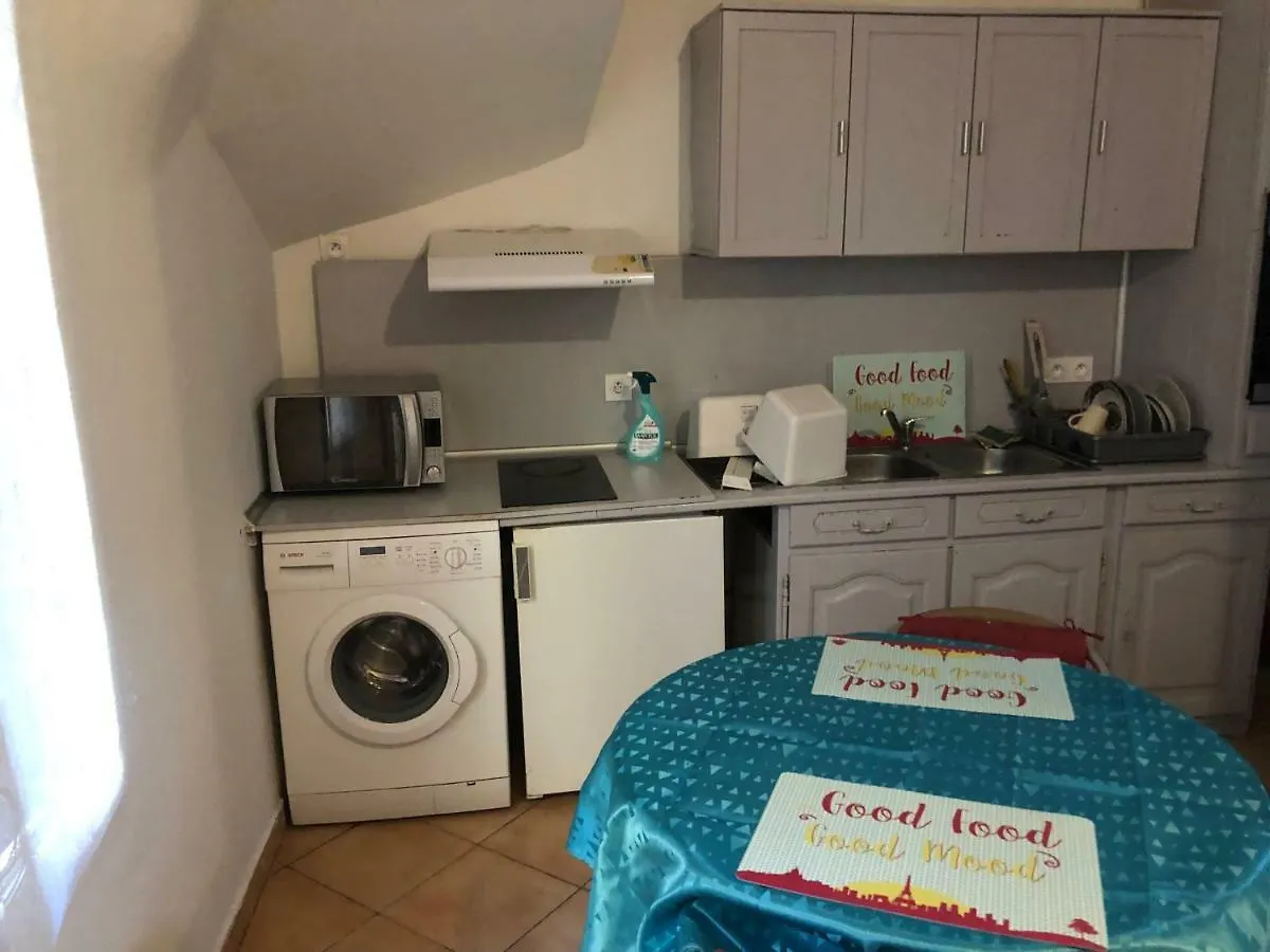 Studio Centre Ville Tarbes Frankrike